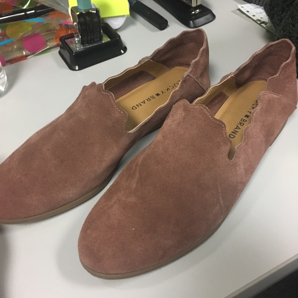Lucky Brand Caliya Flat Blush 7.5